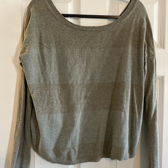 Banana Republic Women’s Sweater-Size Medium - Picture 1 of 5